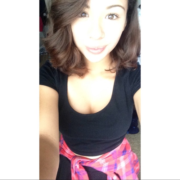 Meet your Posher, Denisse - Picture 4 of 5